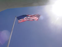 U.S.S.アリゾナ記念館の星条旗